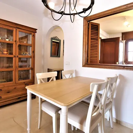 East Penthouse Sylvia *