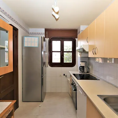 East Penthouse Sylvia