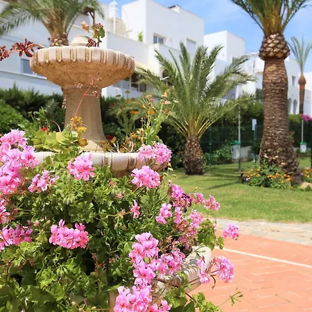 East Penthouse Sylvia Apartment *