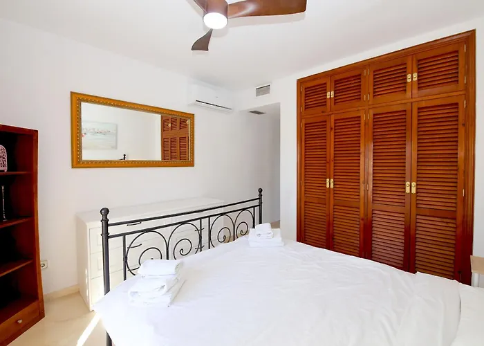 East Penthouse Sylvia Apartamento